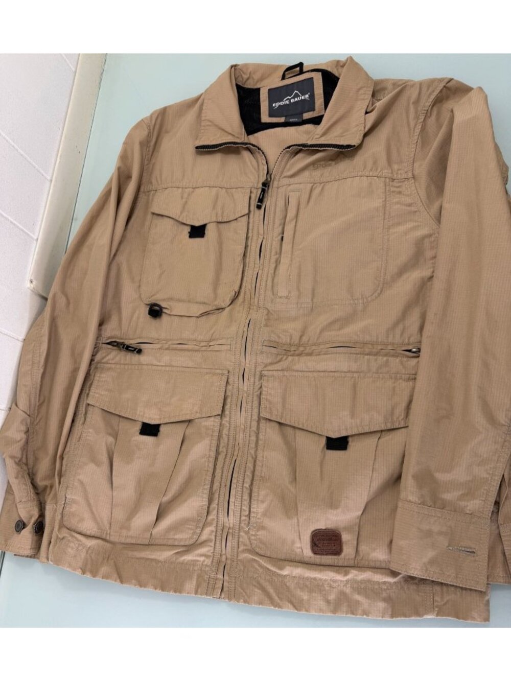 Eddie Bauer Safari Utility Field Jacket Mens Medium M Nylon Tan Ripstop Travel